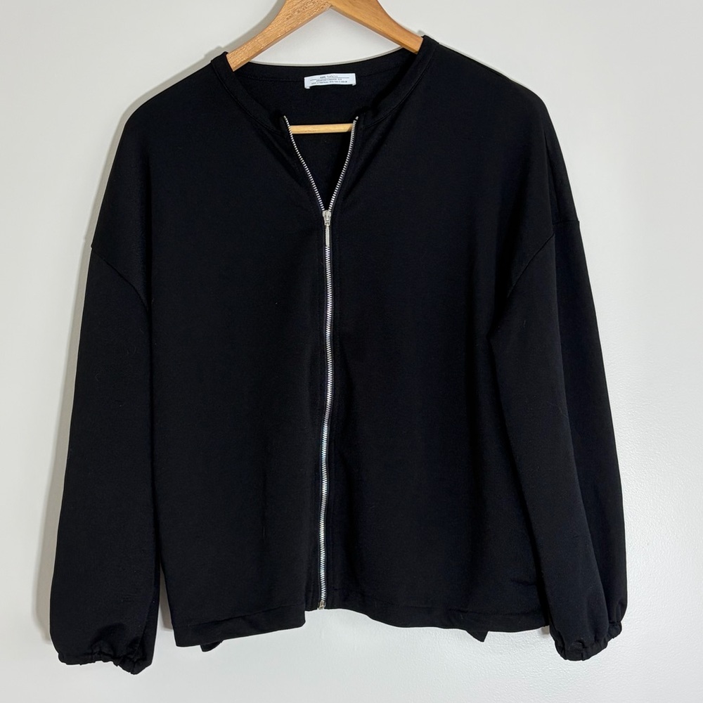 🖤5/$40!! Zara Black Zip-Up Thin Blazer Jacket.